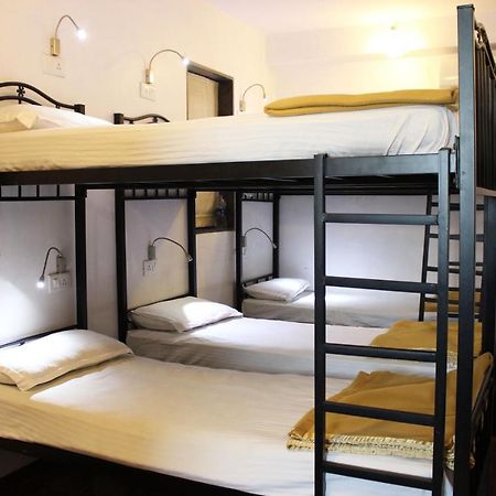 Hostel Mumbai By Maharana Inn Exteriör bild