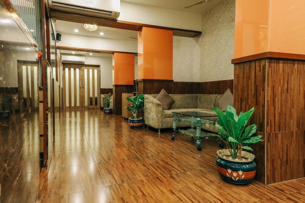 Hostel Mumbai By Maharana Inn Exteriör bild