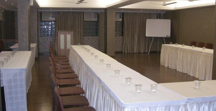 Hostel Mumbai By Maharana Inn Exteriör bild