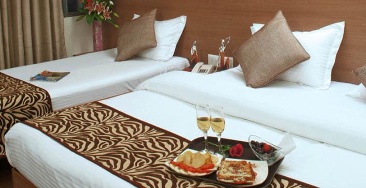 Hostel Mumbai By Maharana Inn Exteriör bild