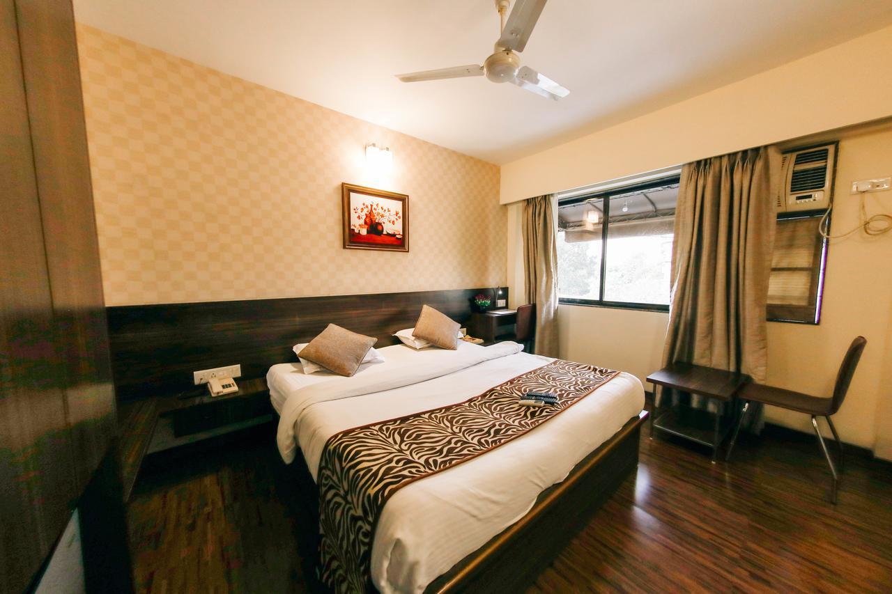 Hostel Mumbai By Maharana Inn Exteriör bild