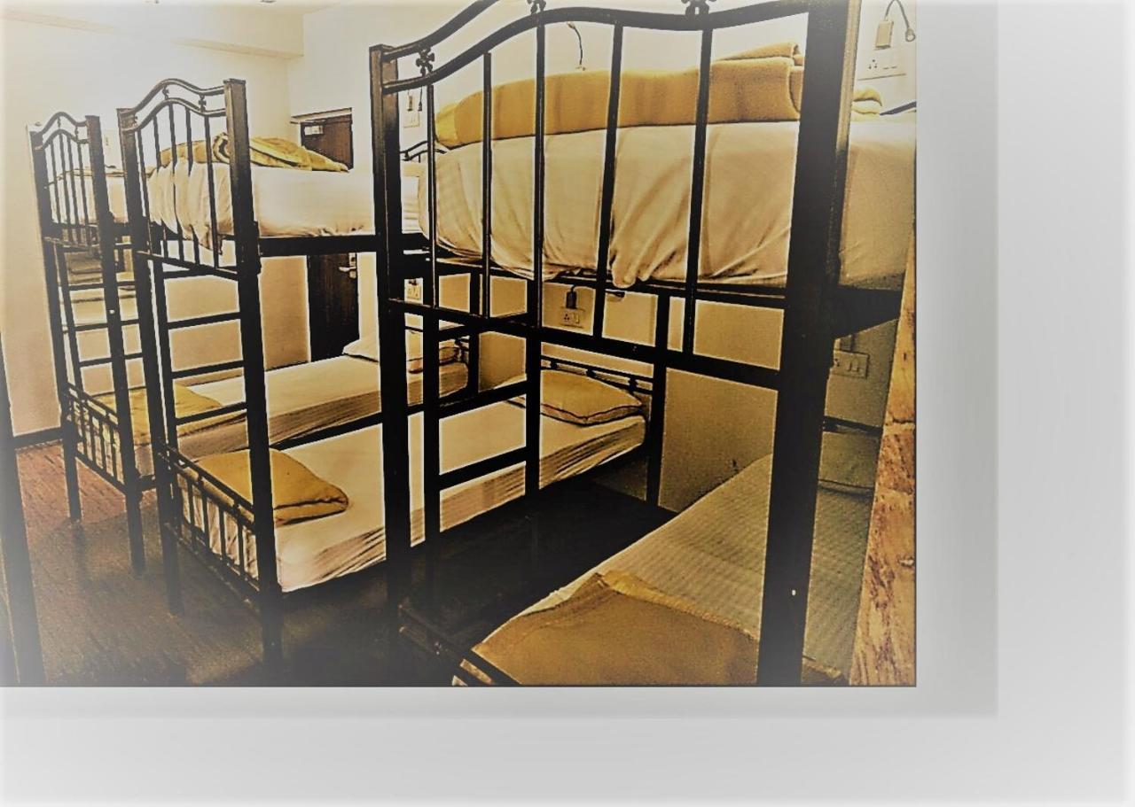 Hostel Mumbai By Maharana Inn Exteriör bild