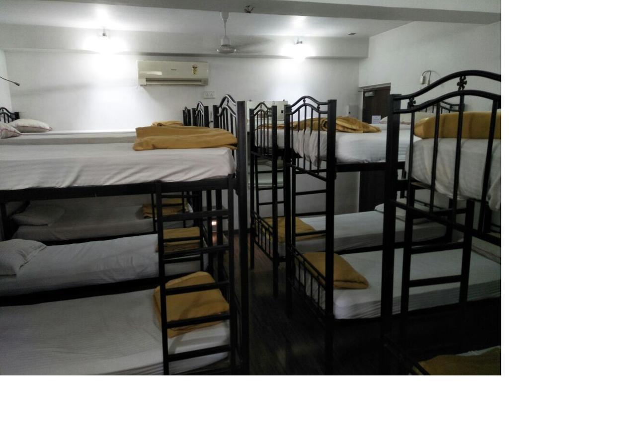 Hostel Mumbai By Maharana Inn Exteriör bild